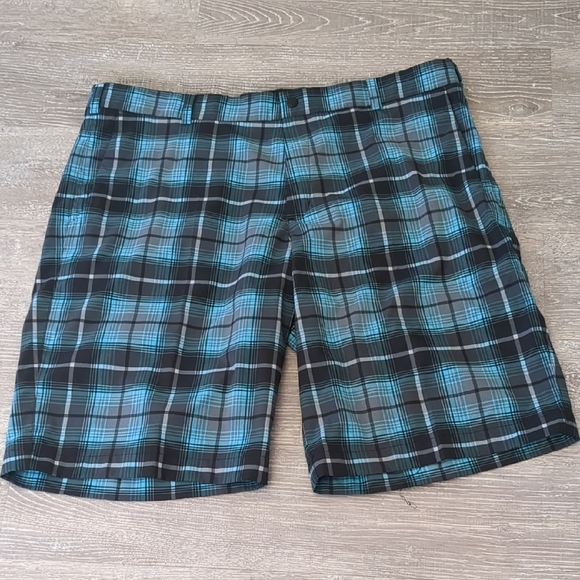 Final Price Nike Tour Performance Dri-Fit Mens Golf Shorts Size 38 Active Preppy - Picture 1 of 6